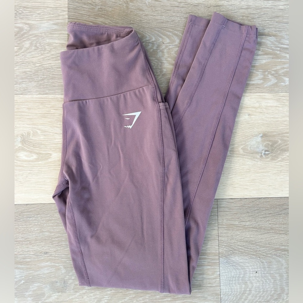 Gymshark Mauve High-Rise Training Leggings — Small